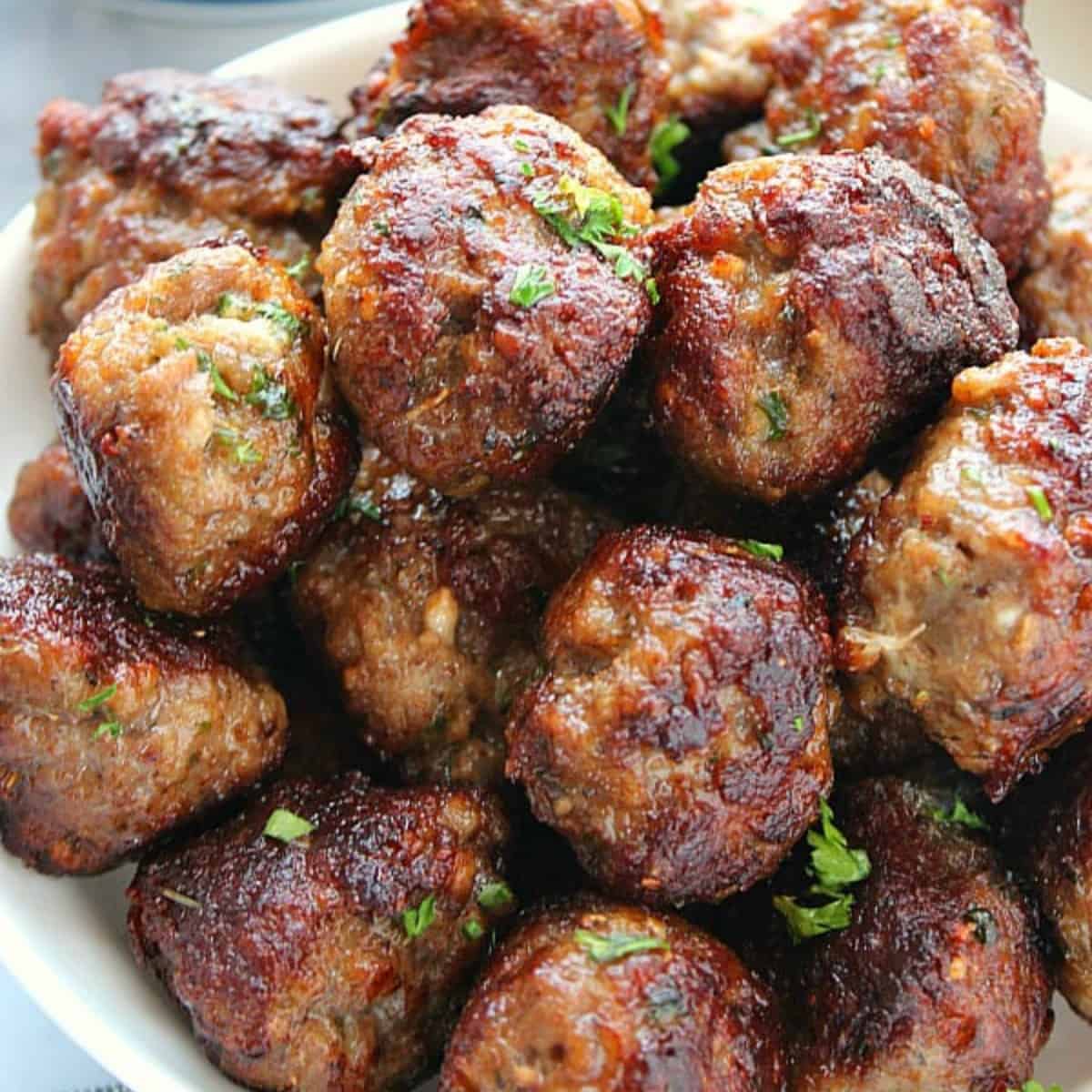 Greek Meatballs with Lamb, Parsley, Mint, and Oregano