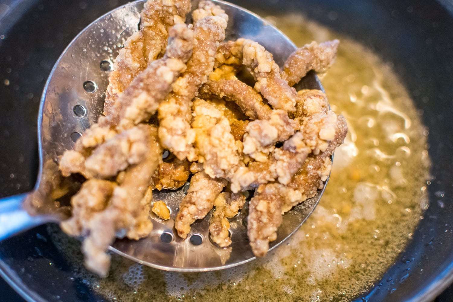 Crispy Chilli Beef With Sticky Sweet-Spicy Sauce