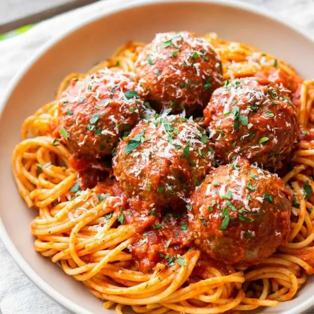 Melt-In-Your-Mouth Italian Meatballs: Tender and Juicy in Just 30 Minutes