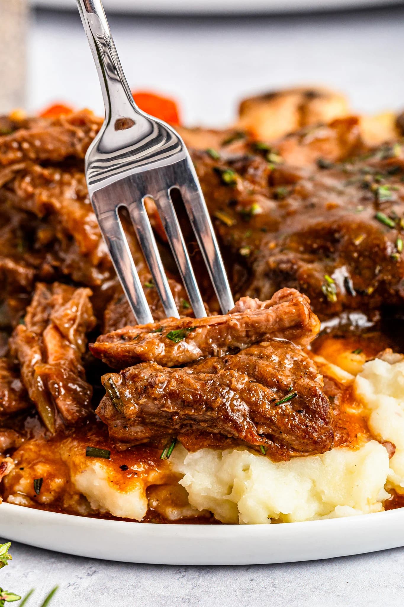 Slow Cooker Short Ribs with Herb Beef Gravy and Carrots