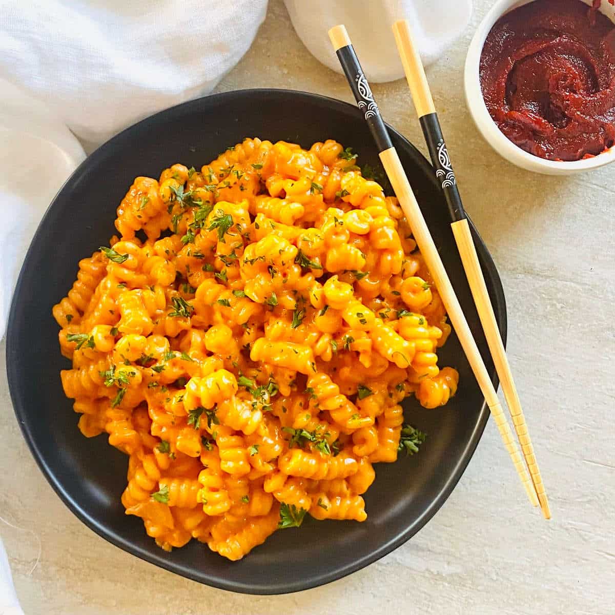 Creamy Gochujang Pasta with Spicy-Savory Sauce