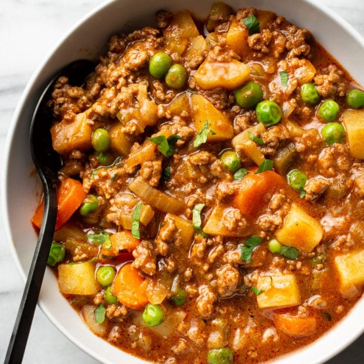 Hamburger Stew with Tender Potatoes and Savory Beef Broth