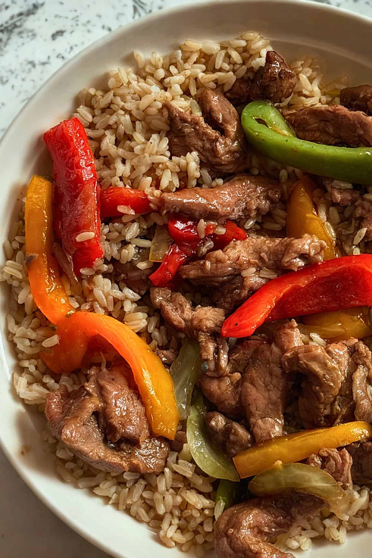 Crockpot Pepper Steak with Tender Sirloin and Savory Pepper Sauce