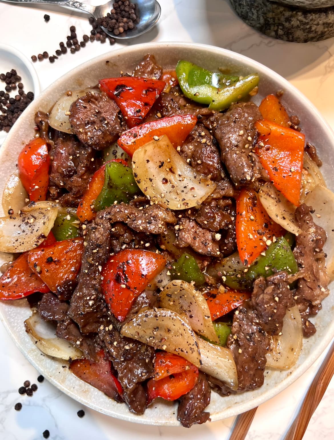Black Pepper Beef with Crisp Bell Peppers and Peppery Stir-Fry Sauce